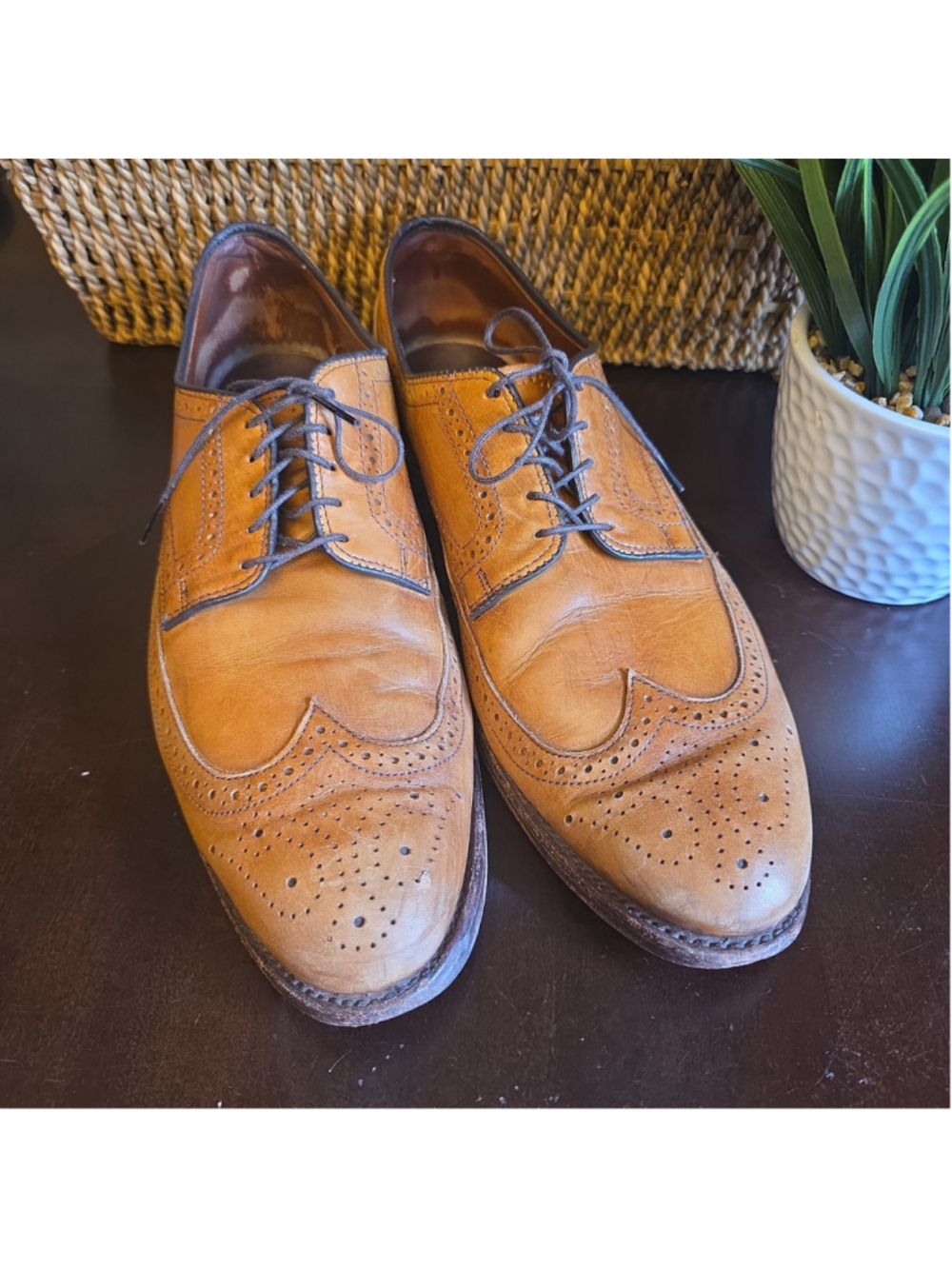 Allen Edmonds Lombard - Walnut Wingtip Derby 9752 Sz 11.5 D - Picture 4 of 7
